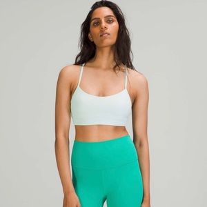 lululemon flow y bra in mint green size 6
